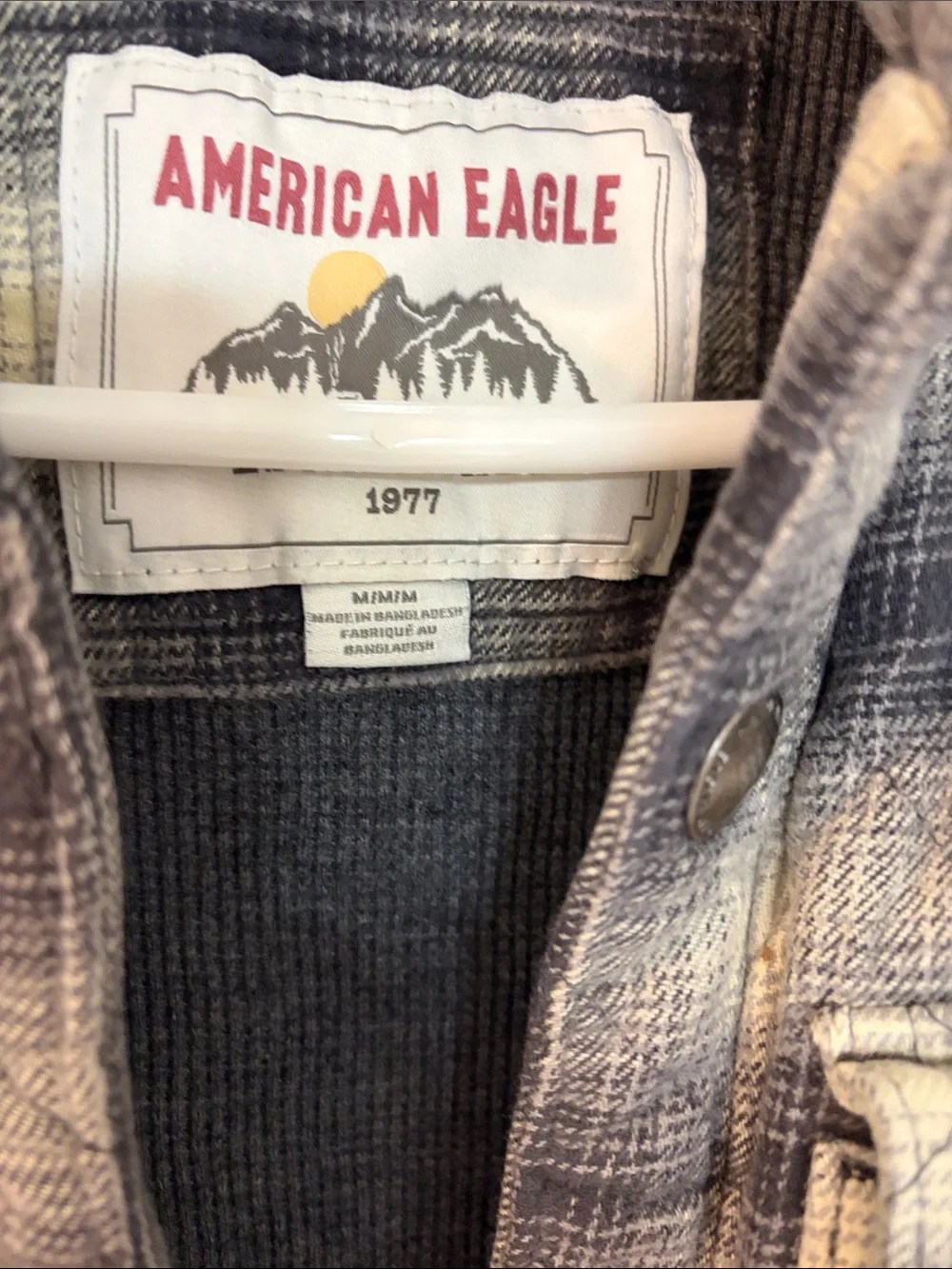 American Eagle Outfitters Gray and Cream Plaid Lightweight Shirt Jacket
